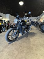 TRIUMPH SPEED TWIN 900 - STEALTH ED