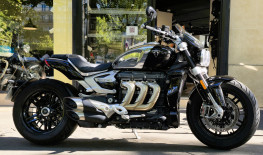 TRIUMPH ROCKET 3 R