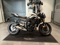 TRIUMPH STREET TRIPLE 765 R