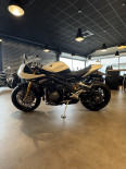 TRIUMPH SPEED TRIPLE 1200 RR