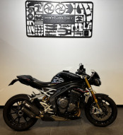 TRIUMPH SPEED TRIPLE 1200 RS