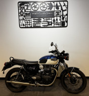 TRIUMPH Bonneville T100