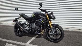 TRIUMPH SPEED TRIPLE 1200 RS