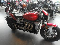 TRIUMPH ROCKET 3 R