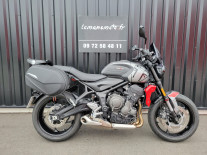 TRIUMPH TRIDENT 660