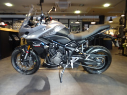 TRIUMPH TIGER 800 SPORT