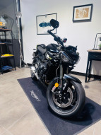 TRIUMPH STREET TRIPLE 765 RS