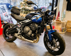 TRIUMPH TRIDENT 660