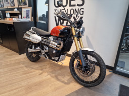 TRIUMPH SCRAMBLER 1200 XE 02/25 600KMS