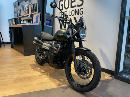 TRIUMPH STREET SCRAMBLER 900 1ERE MAIN 9100KMS SEPTEMBRE 2022 BRIDABLE A2