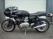 TRIUMPH THRUXTON 1200