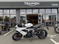 TRIUMPH 	DAYTONA 660