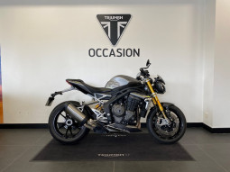 TRIUMPH SPEED TRIPLE 1200 RS