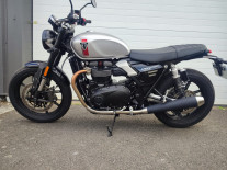TRIUMPH SPEED TWIN 900