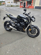 TRIUMPH STREET TRIPLE 765 RS