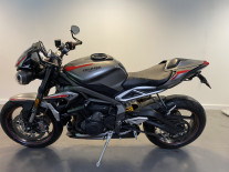TRIUMPH STREET TRIPLE 765 RS