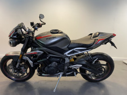 TRIUMPH STREET TRIPLE 765 RS