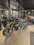 TRIUMPH SPEED TRIPLE 1200 RS