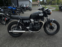 TRIUMPH BONNEVILLE T100 900