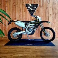 TRIUMPH TF 250-E