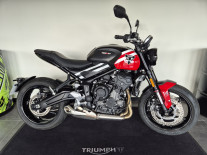 TRIUMPH TRIDENT 660
