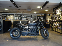 TRIUMPH ROCKET 3 R STORM