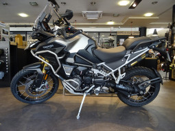 TRIUMPH TIGER 1200 RALLY EXPLORER