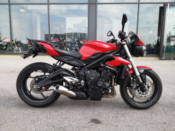 TRIUMPH STREET TRIPLE 660 S A2