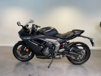 TRIUMPH 	DAYTONA 660