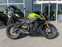 TRIUMPH STREET TRIPLE 795 MOTO 2