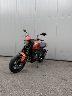 TRIUMPH TRIDENT 660 - Matt Baja Orange