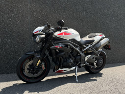 TRIUMPH SPEED TRIPLE 1050 RS