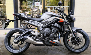 TRIUMPH STREET TRIPLE 765 RS