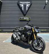 TRIUMPH SPEED TRIPLE 1200 RS
