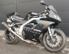 TRIUMPH DAYTONA 955i Centenary Edition
