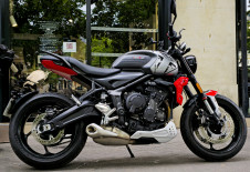 TRIUMPH TRIDENT 660
