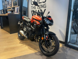 TRIUMPH STREET TRIPLE 765 R A2 - 800 KMS - JUILLET 2025