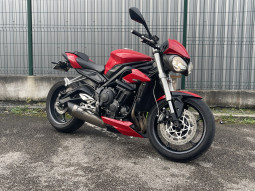 TRIUMPH STREET TRIPLE 660 S