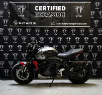 TRIUMPH TRIDENT 660