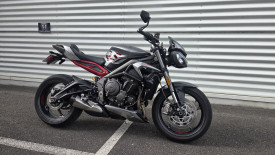 TRIUMPH STREET TRIPLE 765 RS