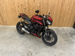 TRIUMPH STREET TRIPLE 765 RS