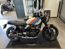 TRIUMPH SPEED TWIN 900