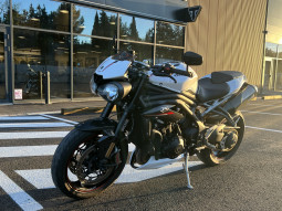 TRIUMPH SPEED TRIPLE 1050 RS CRYSTAL WHITE 2019
