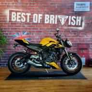 TRIUMPH STREET TRIPLE 765 RS