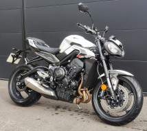 TRIUMPH STREET TRIPLE 765 R