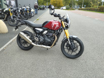 TRIUMPH SPEED 400