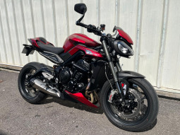 TRIUMPH STREET TRIPLE 765 RS 