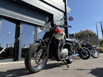 TRIUMPH Bonneville T100