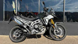 TRIUMPH TIGER 900 RALLY PRO (VALISES OFFERTES JUSQU