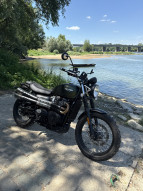 TRIUMPH SCRAMBLER 900